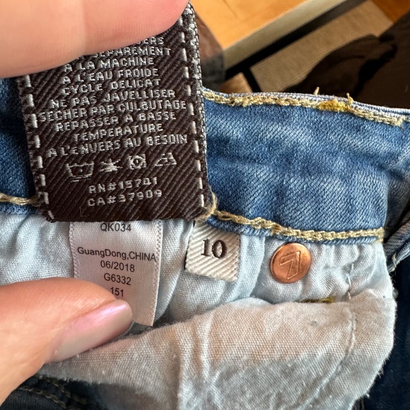 7 for all MANKIND kids youth Jeans size 10 - Picture 3 of 4